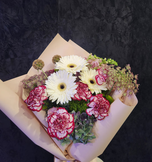 Lustre Bloom (Hand Tied)