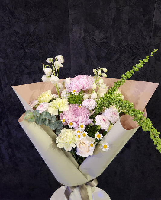 Lustre Bloom (Hand Tied)