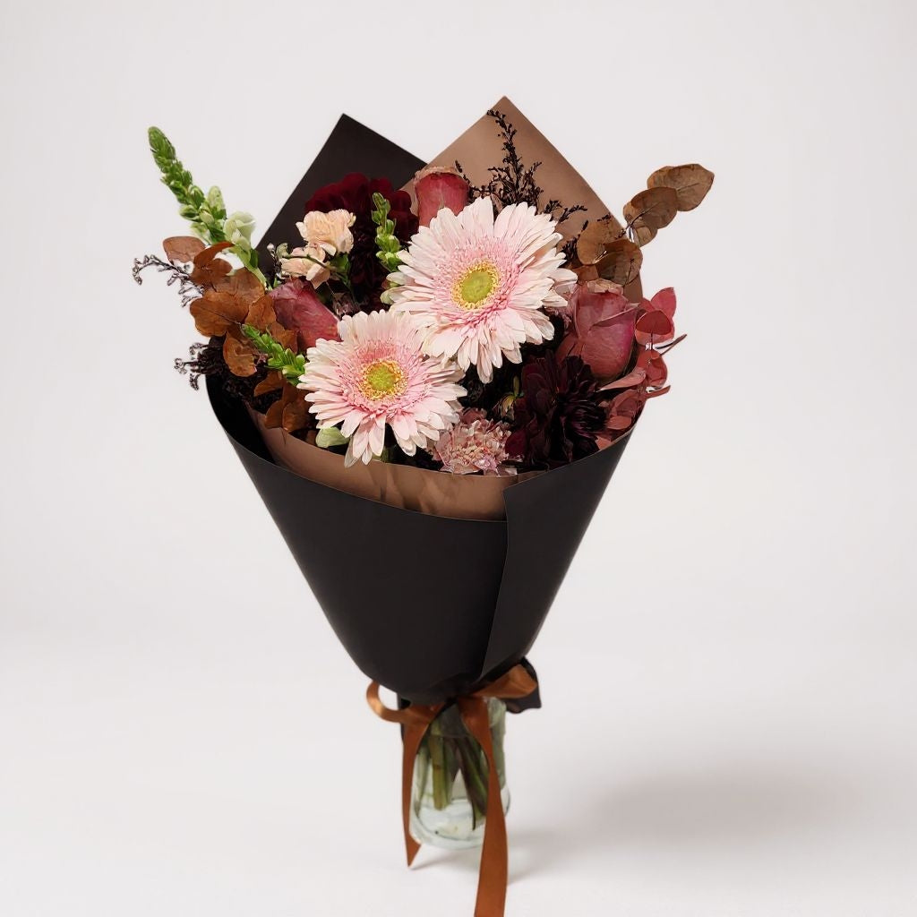 Sweet Whiff (Hand Tied)
