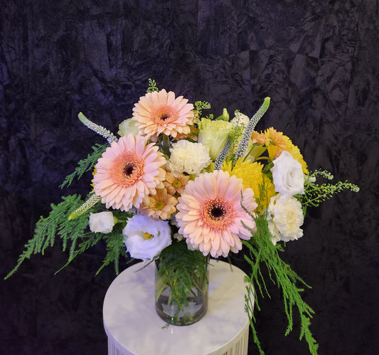 Cheerful (vase)