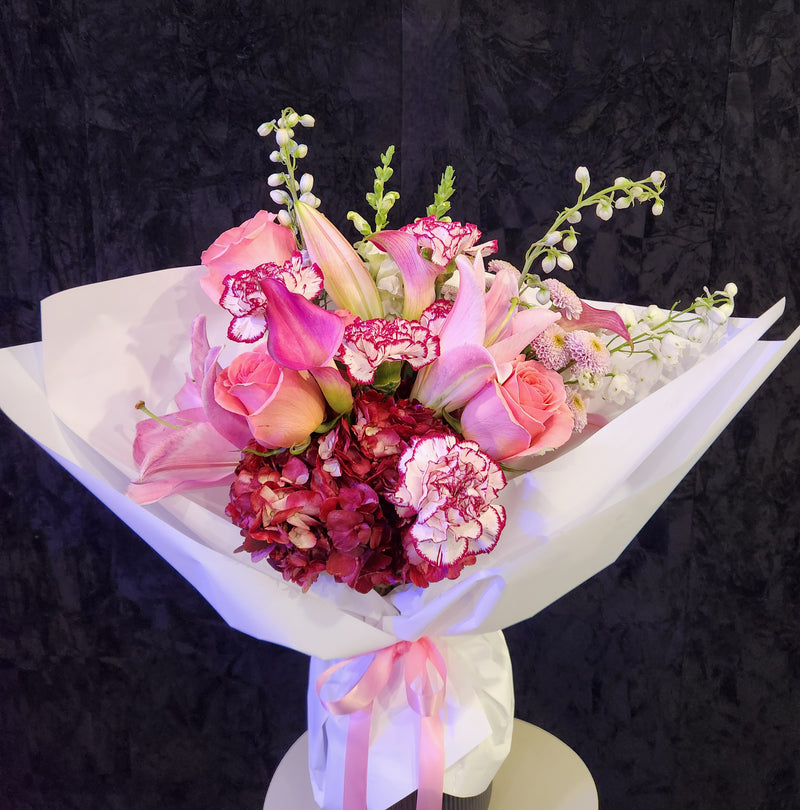 Sweet Whiff (Hand Tied)
