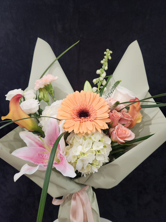 Lustre Bloom (Hand Tied)