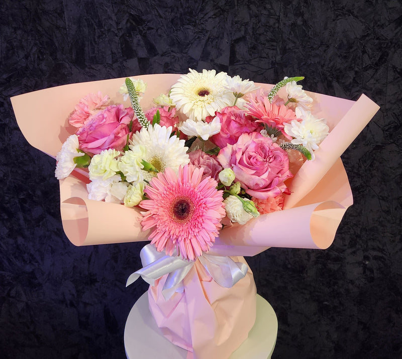Lustre Bloom (Hand Tied)