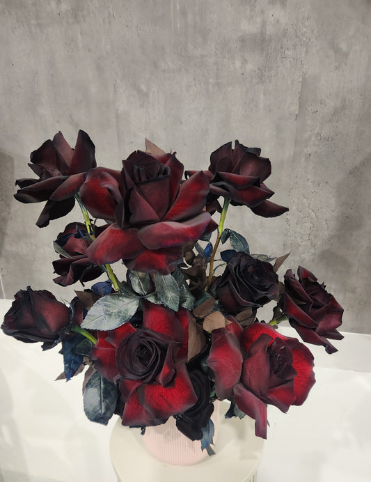 Timeless Elegance (Vase)