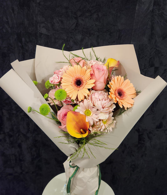 Sweet Whiff (Hand Tied)