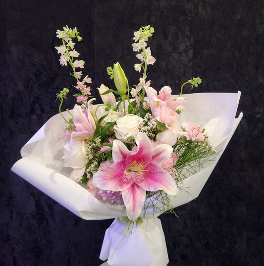 Sweet Whiff (Hand Tied)