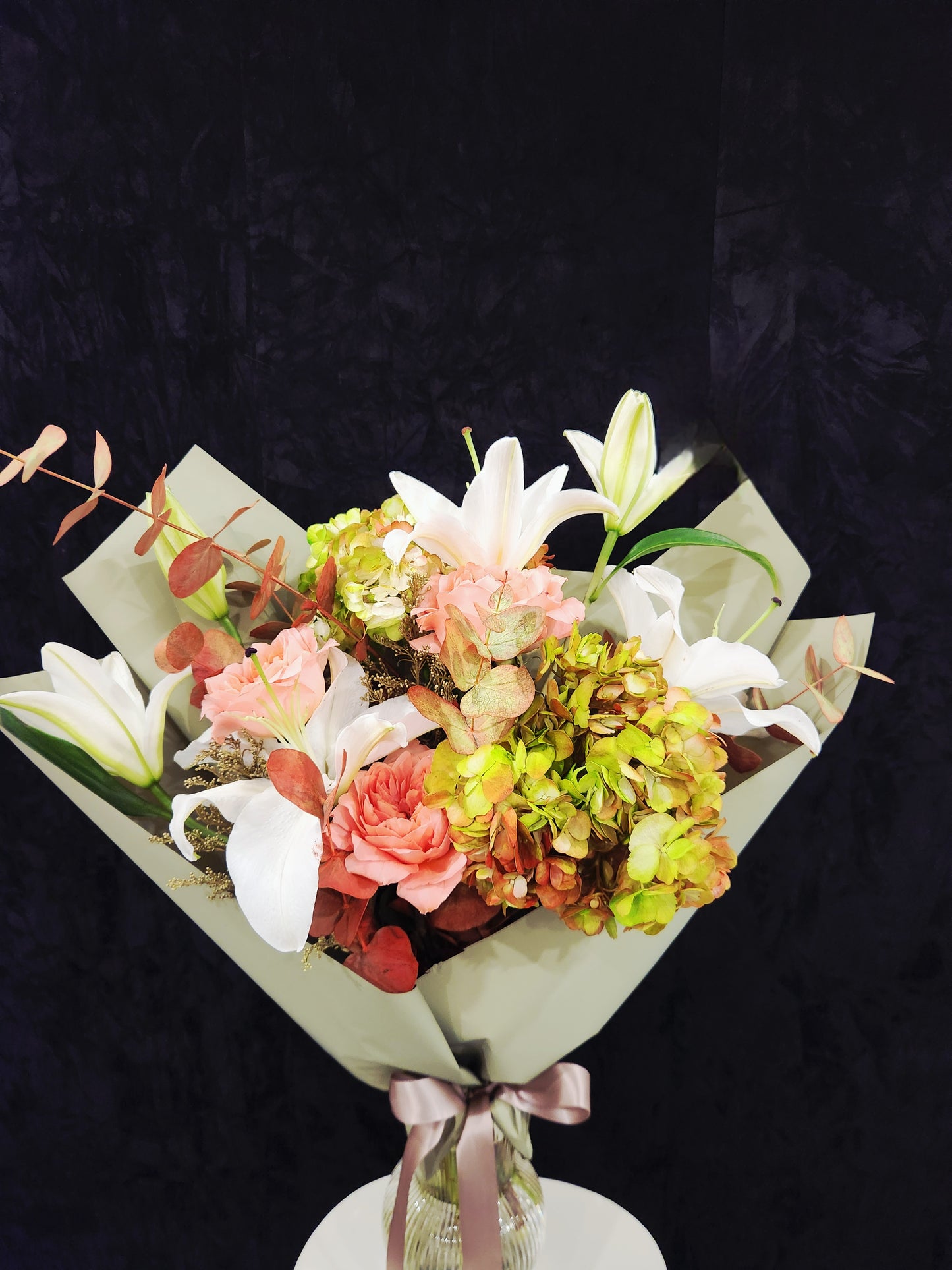 Lustre Bloom (Hand Tied)