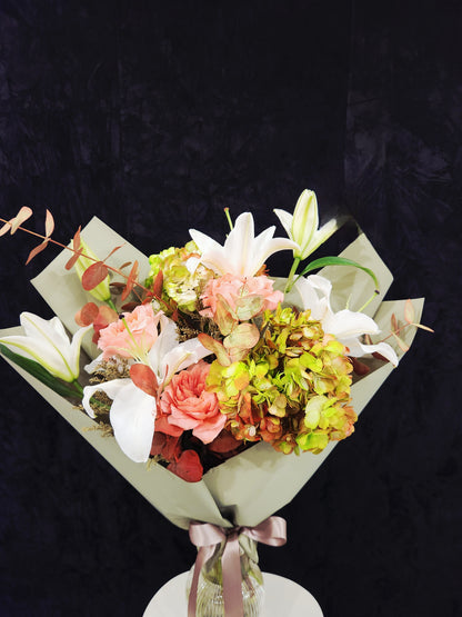 Lustre Bloom (Hand Tied)