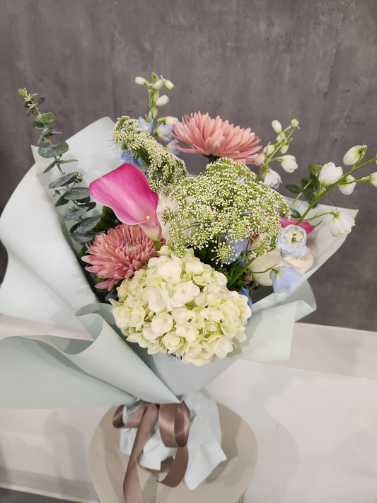 Sweet Whiff (Hand Tied)