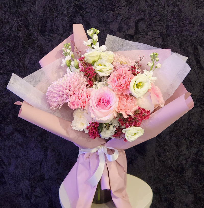 Sweet Whiff (Hand Tied)