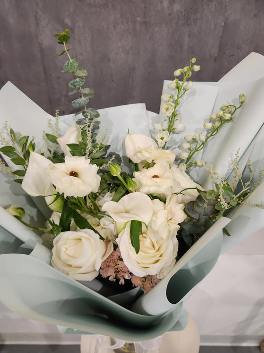 Serenity Lane (Hand Tied)