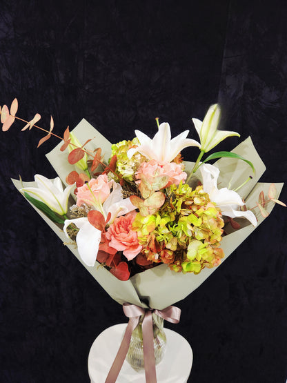 Lustre Bloom (Hand Tied)